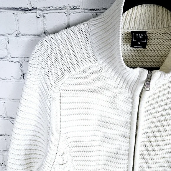 GAP | mock neck cable fisherman chunky knit full zip sweater - Picture 2 of 9